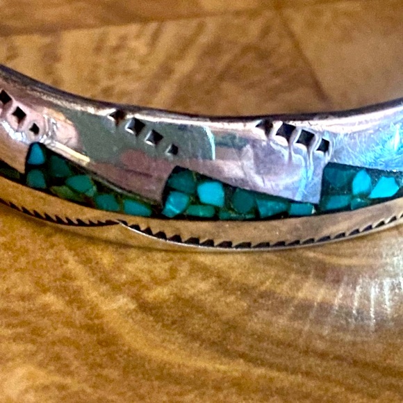 Vintage 50’s Navajo Sterling Silver & Turquoise Bracelet Cuff - Picture 5 of 9